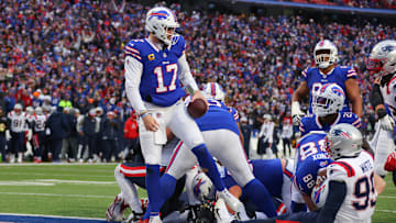 New England Patriots v Buffalo Bills