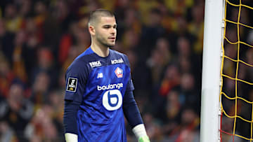 Lucas Chevalier a chambré les fans lensois lors du derby du Nord.