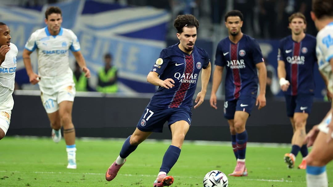 Olympique de Marseille v Paris Saint-Germain - Ligue 1 McDonald's