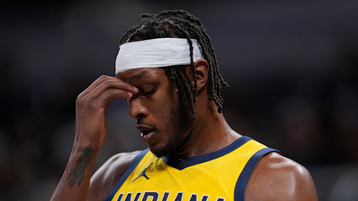 Indiana Pacers center Myles Turner (33).