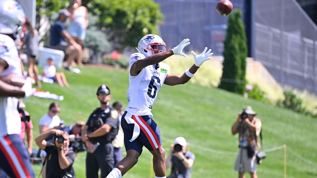 Jul 28, 2025; Foxborough, MA, USA; New England Patriots wide receiver Javon Baker (6) makes a catch during training camp at Gillette Stadium. Mandatory Credit: Eric Canha-Imagn Images