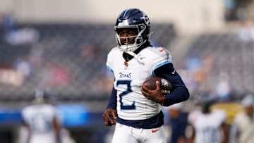 Tennessee Titans v Los Angeles Chargers