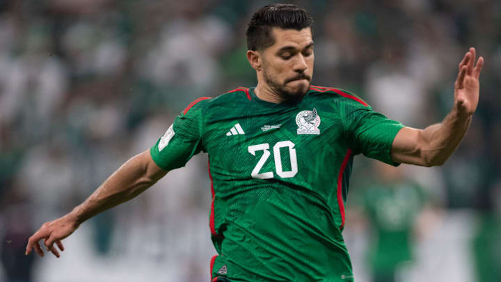 Henry Martín - Soccer Forward