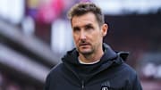 Miroslav Klose könnte einen weiteren Angreifer gut gebrauchen.