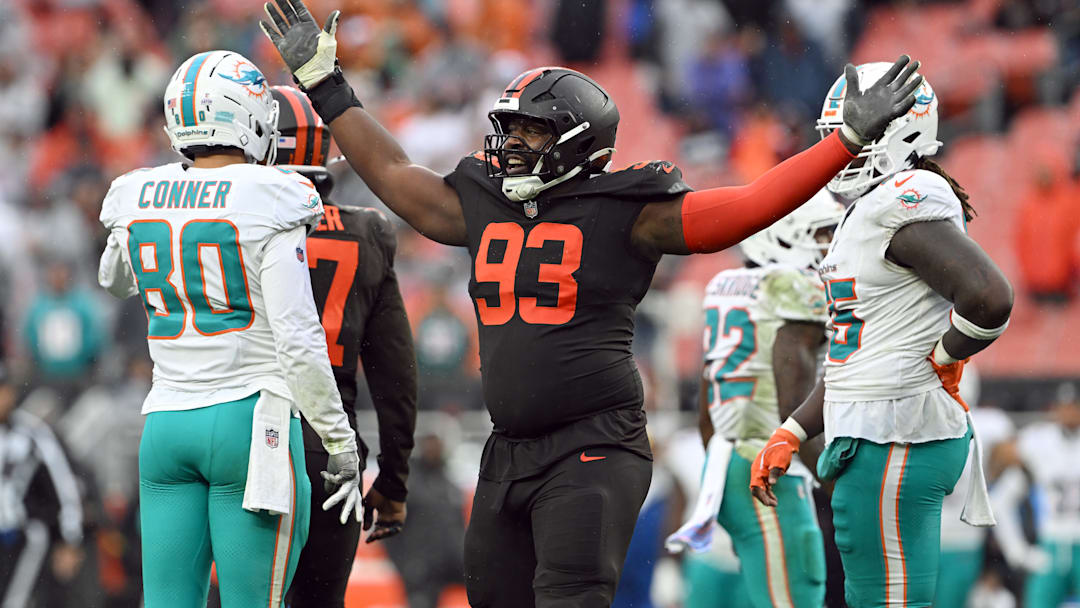 Miami Dolphins v Cleveland Browns - NFL 2025