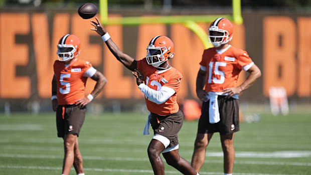 Dillon Gabriel Shedeur Sanders Cleveland Browns Quarterback Rookie Joe Flacco Kenny Pickett NFL Training Camp Oregon Ducks