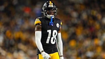 Tennessee Titans v Pittsburgh Steelers