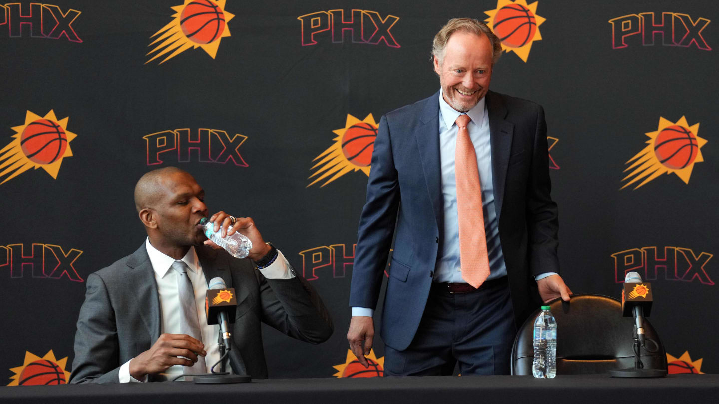 Former NBA Exec Not Ruling Out Future Suns, Rockets Trade