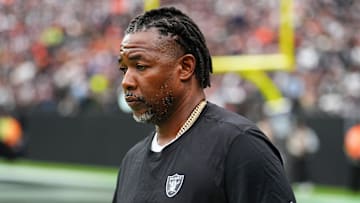 Chicago Bears v Las Vegas Raiders - NFL 2025