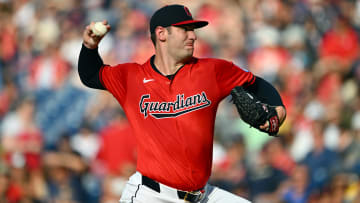 Chicago White Sox v Cleveland Guardians