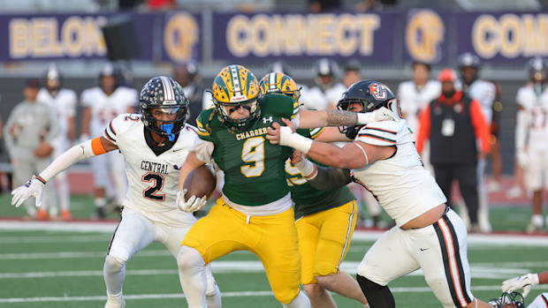 High school football; Edison of Huntington Beach