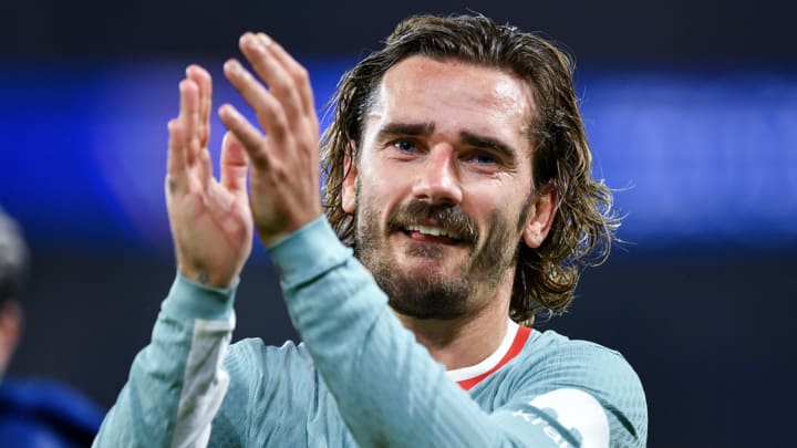 Antoine Griezmann apparaît dans la dernière pub de Decathlon. Antoine Griezmann apparaît dans la dernière pub de Decathlon.