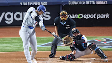 Los Angeles Dodgers v Miami Marlins