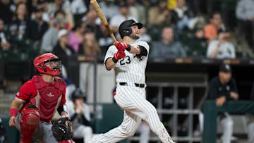 Chicago White Sox outfielder Andrew Benintendi will miss the first month of the 2025 season following a hand injury.