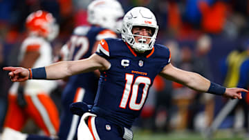 Cleveland Browns v Denver Broncos