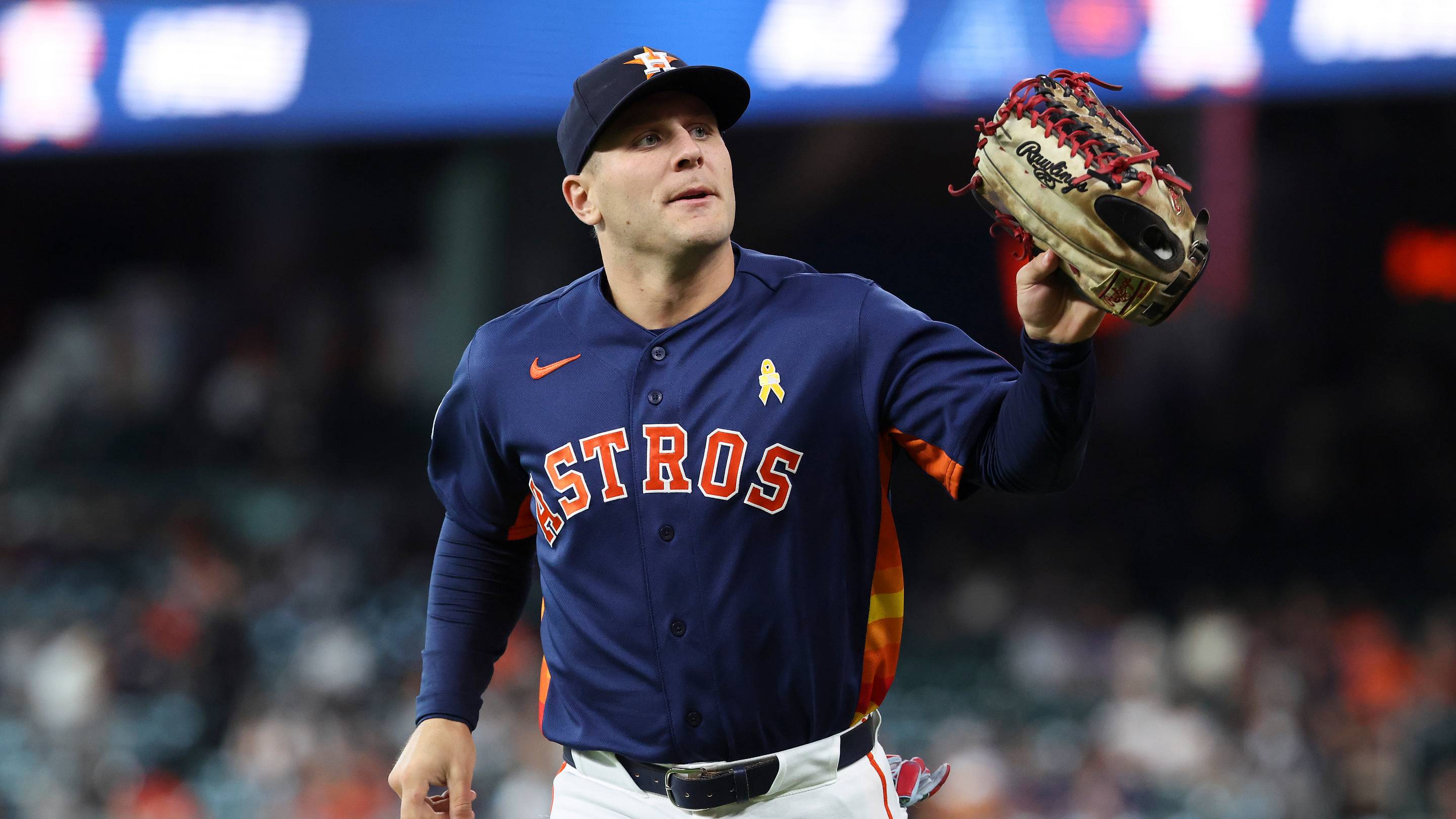 Why Houston Should Consider Retaining Daulton Varsho