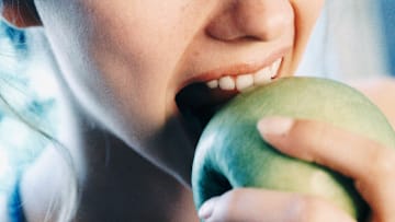 No apples were harmed in the popularizing of this phrase.