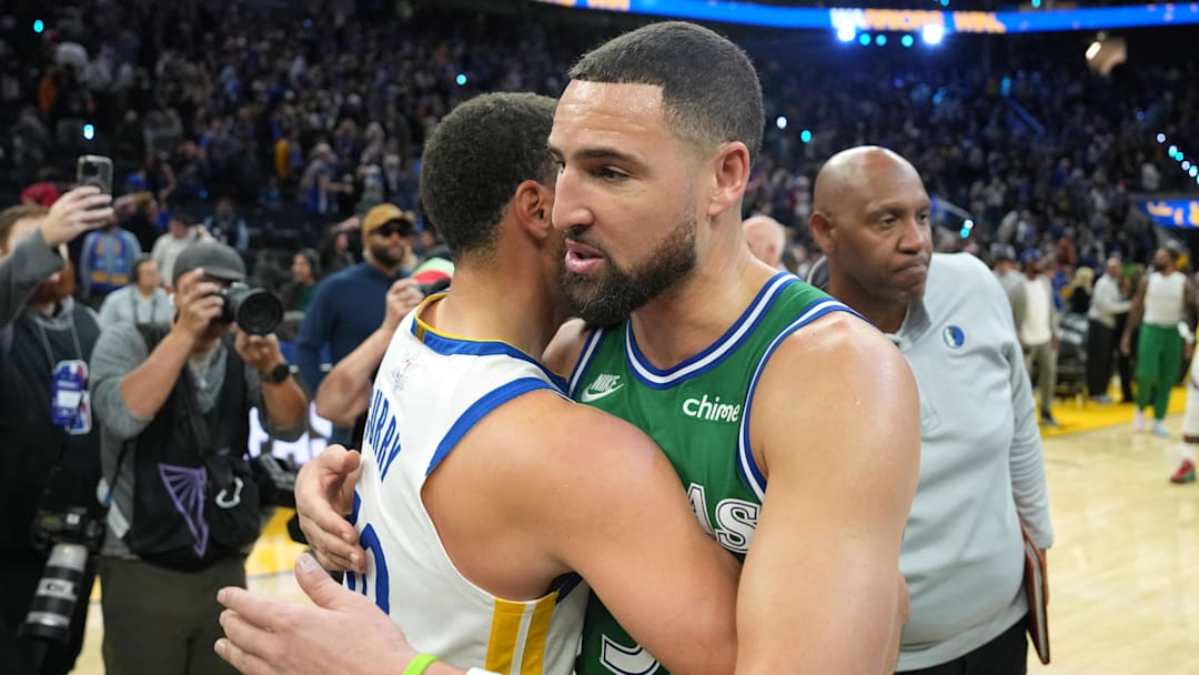Klay Thompson caught up with his former Warriors teammates after their Christmas Day game. 