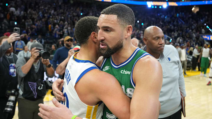 Klay Thompson caught up with his former Warriors teammates after their Christmas Day game. 