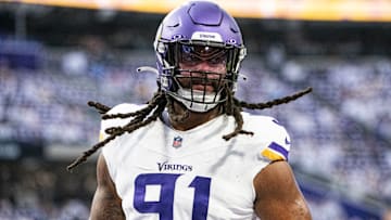 Minnesota Vikings OLB Pat Jones II