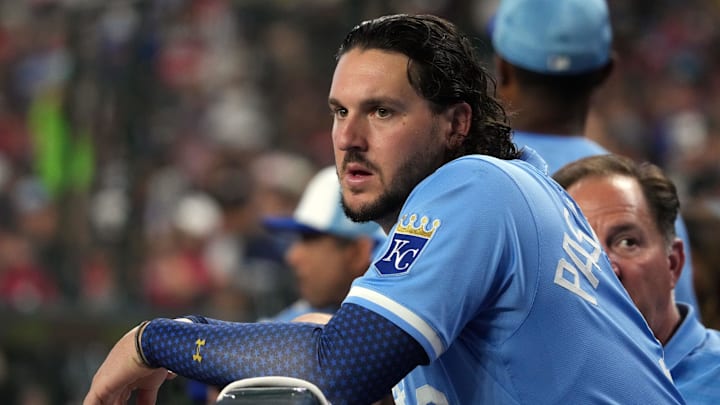 Kansas City Royals first baseman Vinnie Pasquantino shared his massive bruise after being hit by the ball during a strikeout against the Boston Red Sox. Kansas City Royals first baseman Vinnie Pasquantino shared his massive bruise after being hit by the ball during a strikeout against the Boston Red Sox.