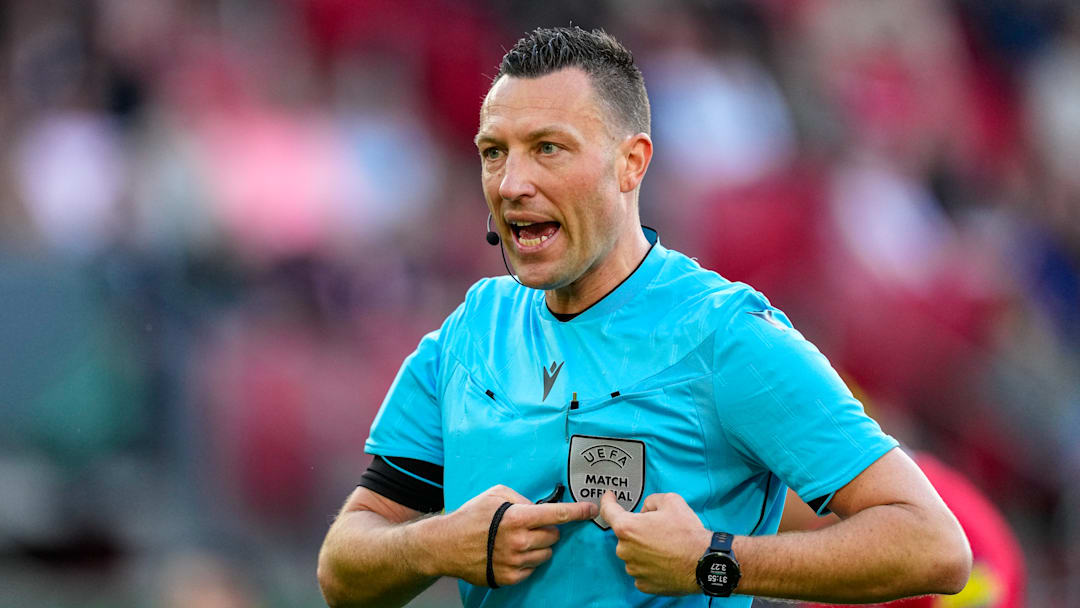Sven Jablonski pfeift das Pokalfinale Sven Jablonski pfeift das Pokalfinale