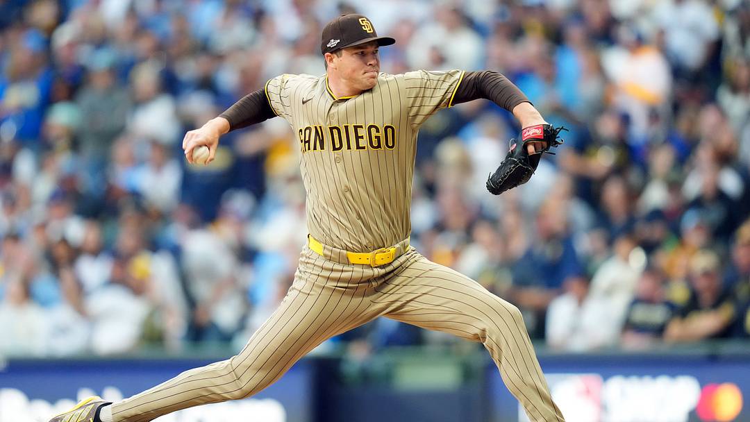 National League Division Series: San Diego Padres v Milwaukee Brewers - Game Two National League Division Series: San Diego Padres v Milwaukee Brewers - Game Two