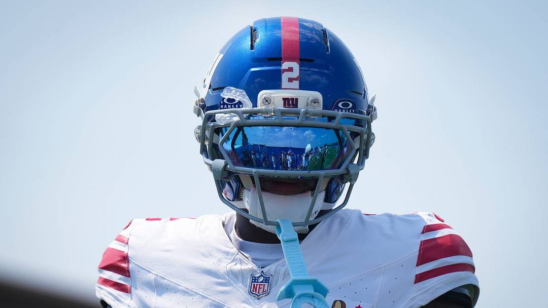 New York Giants cornerback Deonte Banks (2) looks on while training at Quest Diagnostics Training Center, Aug 10, 2026, East Rutherford, NJ, USA. New York Giants cornerback Deonte Banks (2) looks on while training at Quest Diagnostics Training Center, Aug 10, 2026, East Rutherford, NJ, USA.