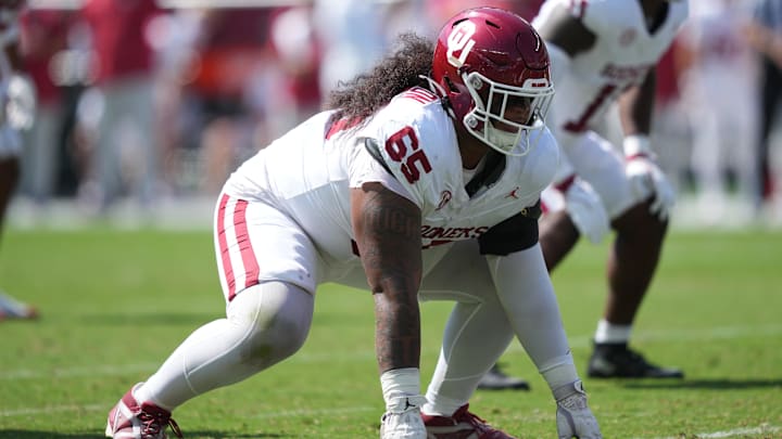 Oklahoma defensive tackle Jayden Jackson
