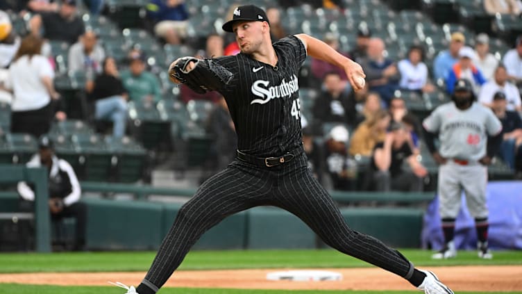 Minnesota Twins v Chicago White Sox