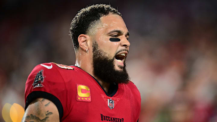 Tampa Bay Buccaneers wide receiver Mike Evans is expected to miss the next four weeks with a hamstring injury.