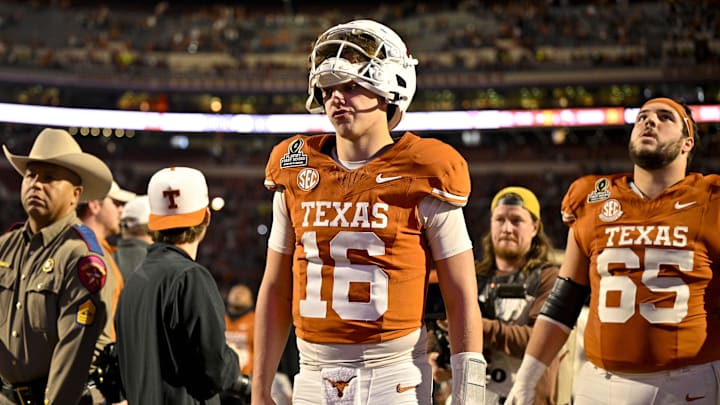 Dez Bryant wants the Cowboys to draft Texas Longhorns quarterback Arch Manning after trading Micah Parsons. 