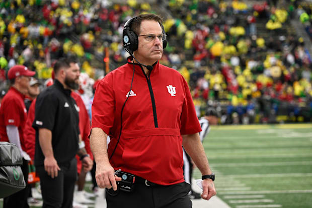 Indiana Hoosiers head coach Curt Cignetti watches game play against the Oregon Ducks 