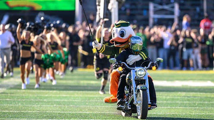 Oregon Ducks mascot The Duck will be present at this week’s ‘College GameDay’ 