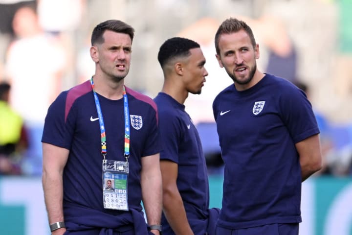 Tom Heaton dan Harry Kane