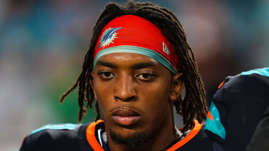 Miami Dolphins running back Ollie Gordon