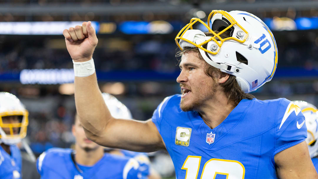 Cincinnati Bengals v Los Angeles Chargers