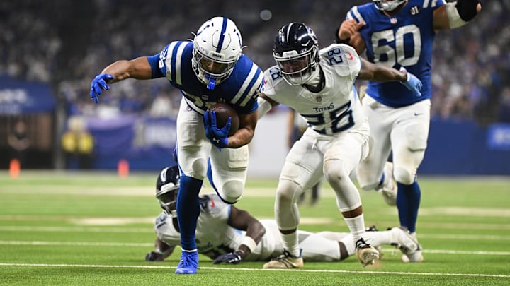 CBS broadcaster Jim Nantz blasted the Tennessee Titans' effort against Jonathan Taylor and the Indianapolis Colts.