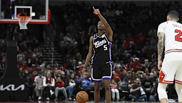 Jan 12, 2025; Chicago, Illinois, USA;  Sacramento Kings guard De'Aaron Fox (5) gestures against the Chicago Bulls during the second half at United Center. Mandatory Credit: Matt Marton-Imagn Images