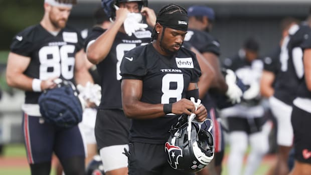 BREAKING: Houston Texans Trade WR John Metchie to Philadelphia Eagles