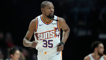 Phoenix Suns v Portland Trail Blazers