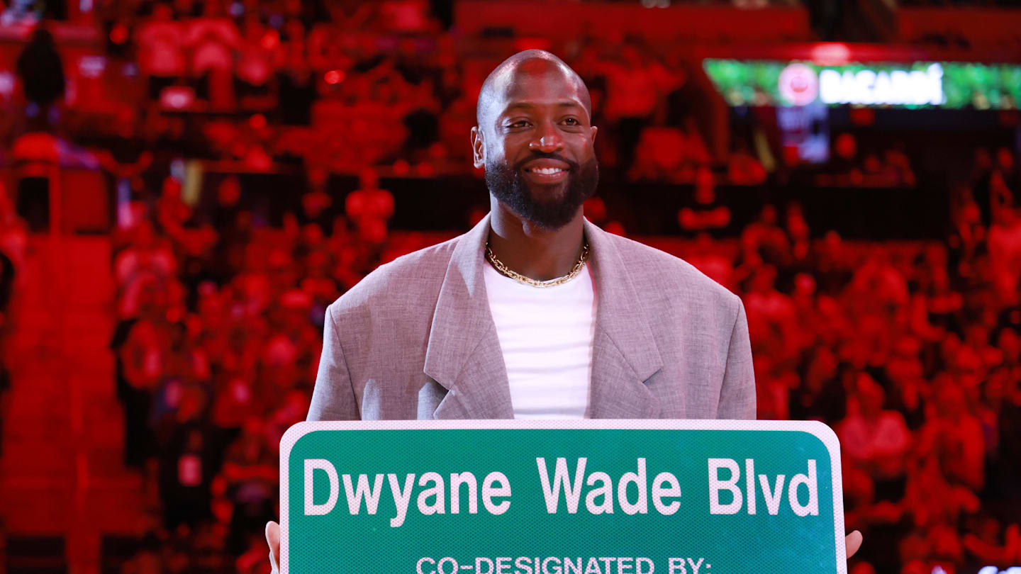 Dwyane Wade Gives Ultimate Props To Pair Of Miami Heat Stars
