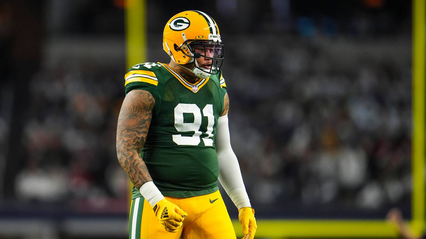 Packers News: Preston Smith takes a pay cut to remain in Green Bay in 2024 - Vimarsana News