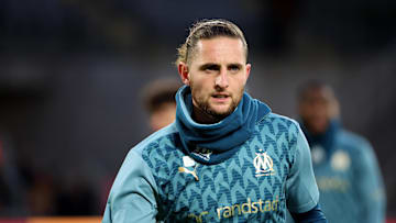 Adrien Rabiot est titulaire et conspué par le PSG.