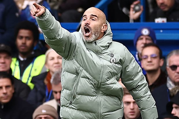 Chelsea manager Enzo Maresca