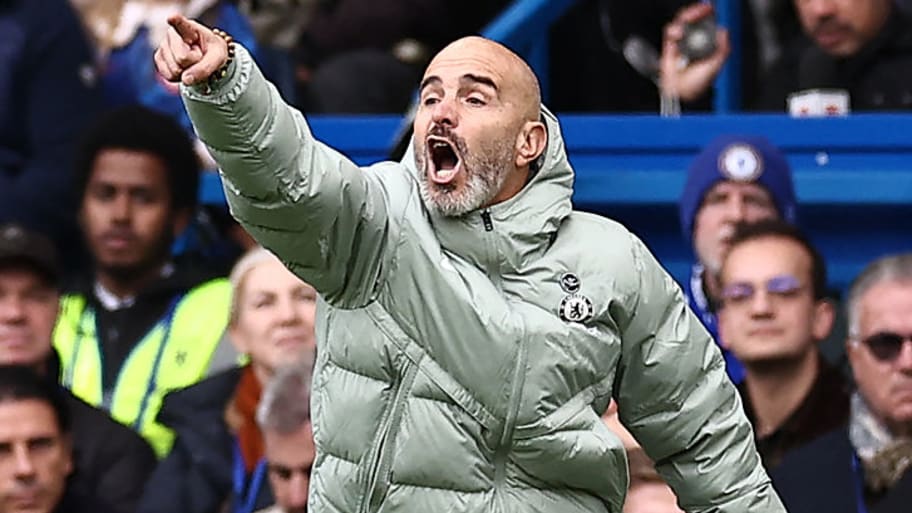 Chelsea manager Enzo Maresca