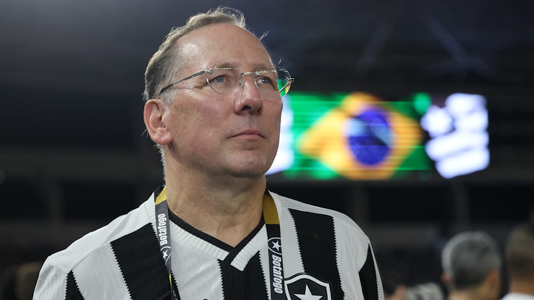 John Textor vive ano de tensões após ano glorioso com o Botafogo