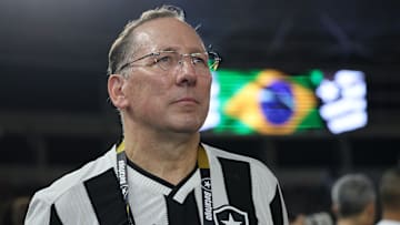 John Textor vive ano de tensões após ano glorioso com o Botafogo