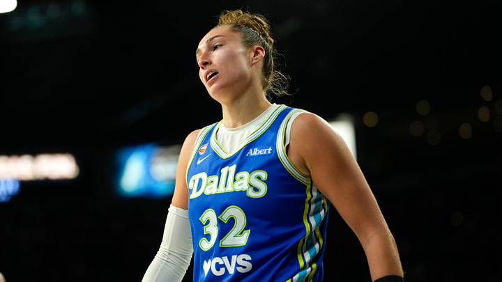 Jun 25, 2026; Las Vegas, Nevada, USA; Dallas Wings forward Jessica Shepard (32) looks on during the fourth quarter of a WNBA basketball game against the Las Vegas Aces at Michelob Ultra Arena. Mandatory Credit: Lucas Peltier-Imagn Images