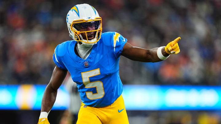 Denver Broncos v Los Angeles Chargers